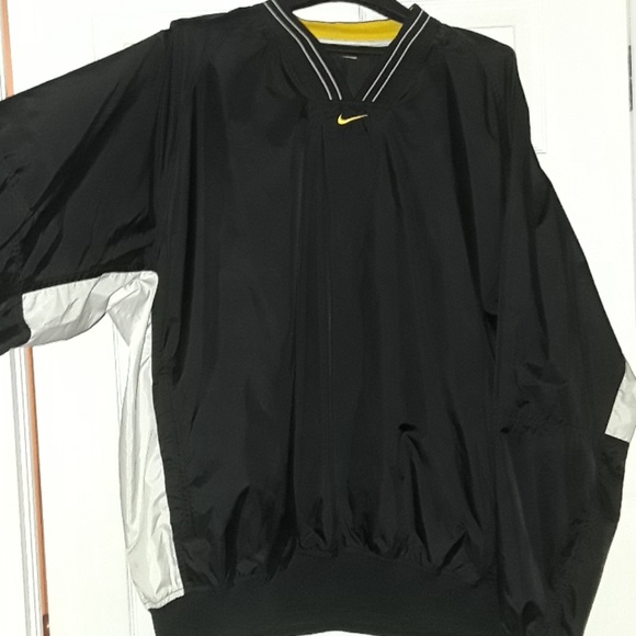 Nike Other - Men's Nike pullover windbreaker Nike Other - Men's Nike pullover windbreaker